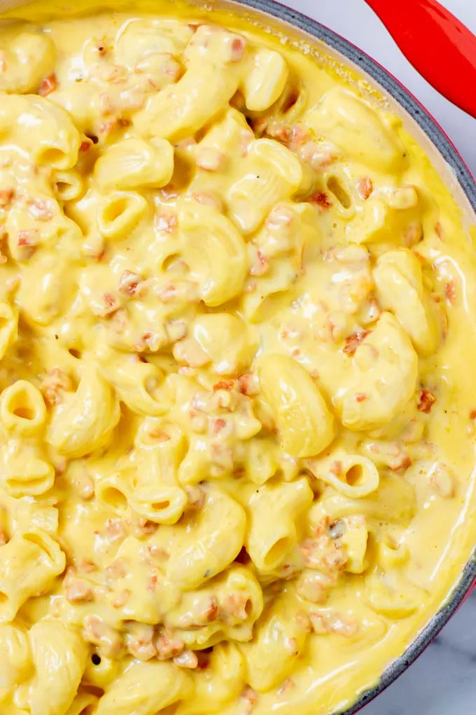 Closeup of the Bacon Mac and Cheese.