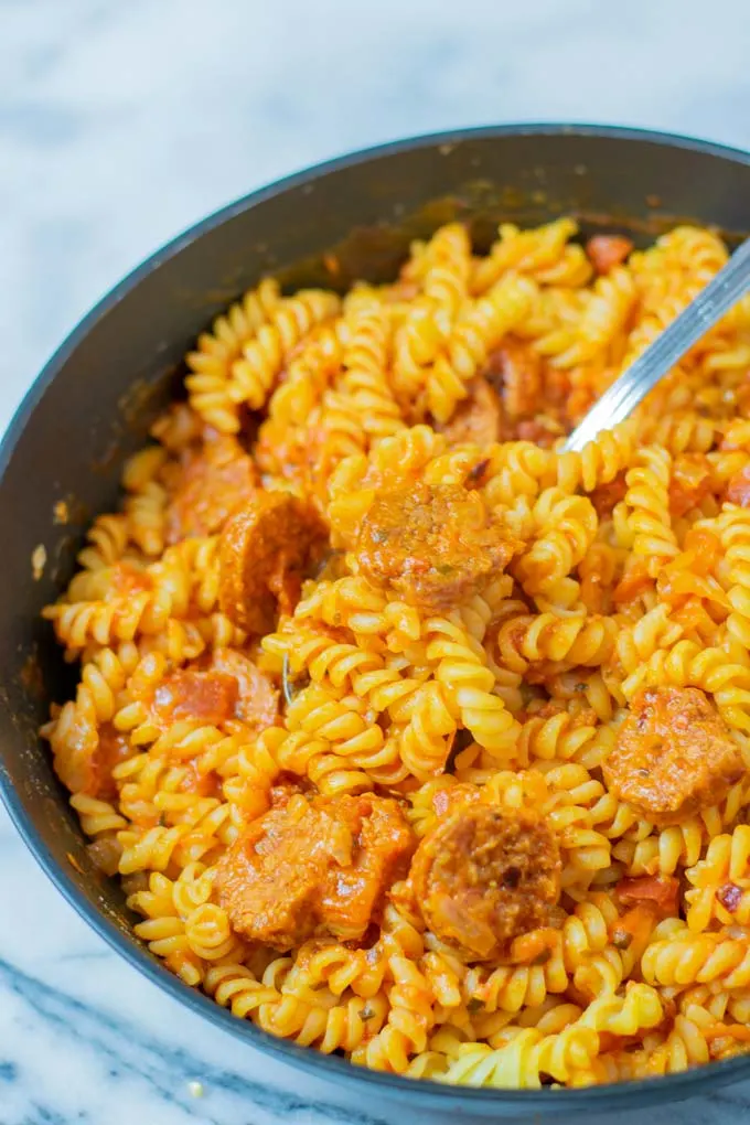 A large pan with tho Chorizo Pasta.