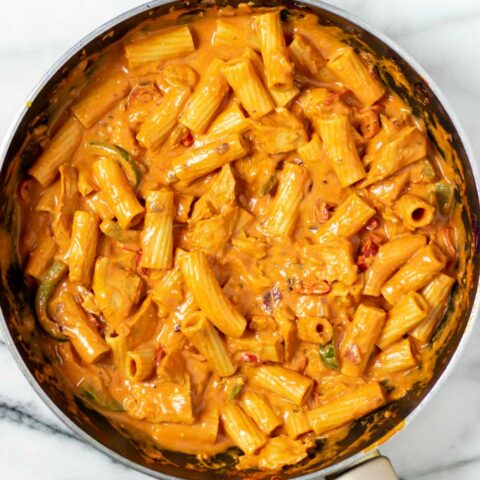 Top vice of the creamy Chicken Riggies in a pan.
