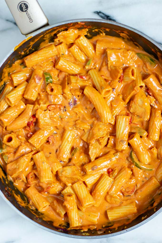 Closeup view of the Chicken Riggies in the pan.