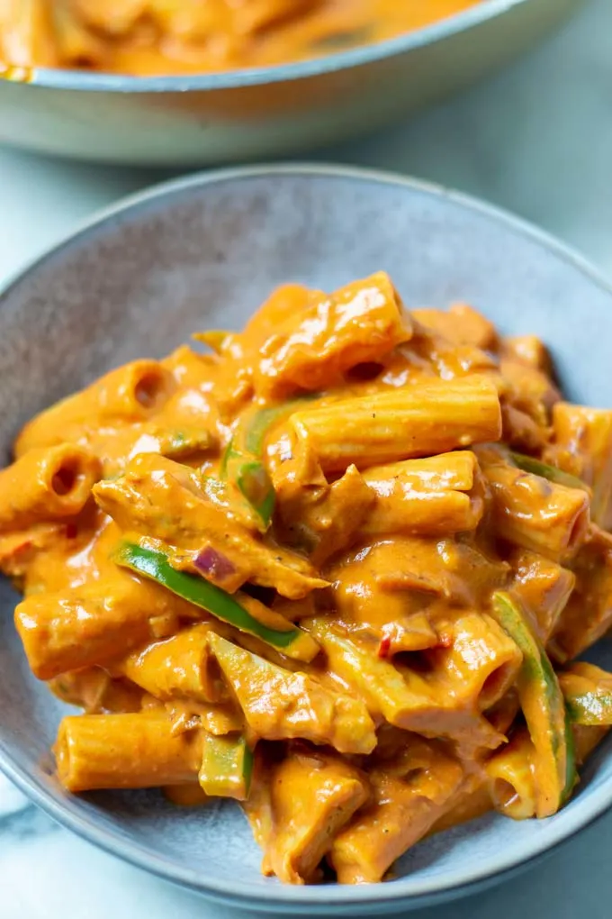 Closeup view on a plate with the Chicken Riggies.