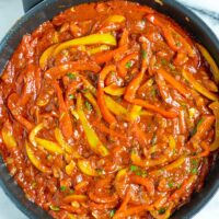 Top view of the pan with the ready Peperonata.