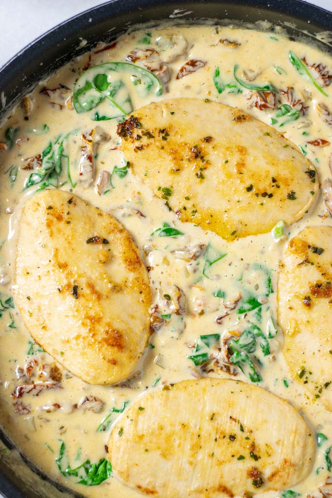 Top view into a pan with the Creamy Tuscan Chicken.