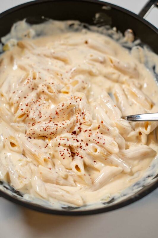 Best Spicy Alfredo Sauce Recipe [easy, vegan] Contentedness Cooking