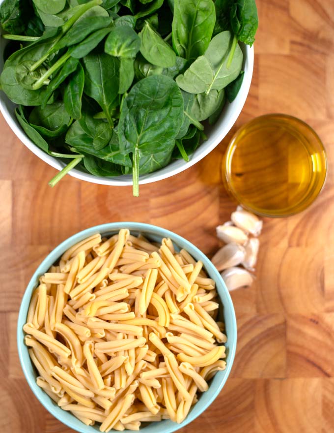 Ingredients needed to make Casarecce Pasta with Spinach.