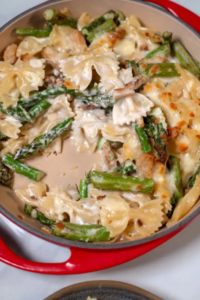 The casserole dish.