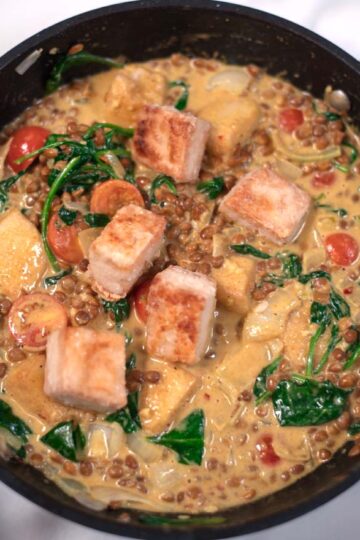 Ready Tofu Curry in a pan.