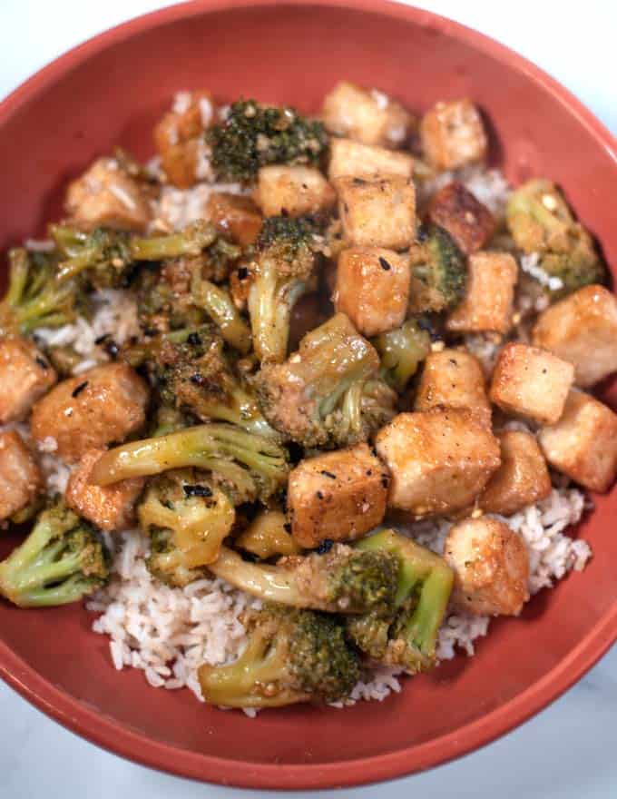 Closeup on a serving of Tofu and Broccoli.