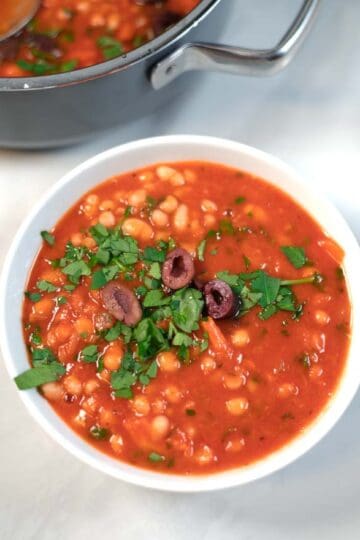 Closeup on a Fasolada serving.