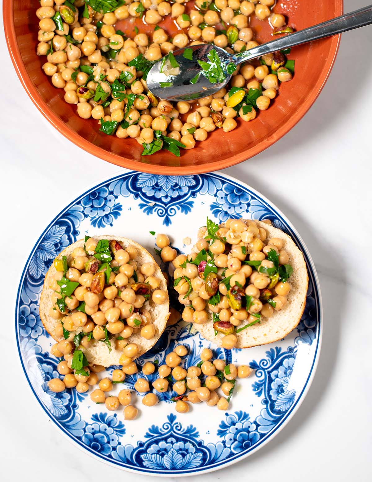 Serving of Lemon Chickpeas on toasted bread.